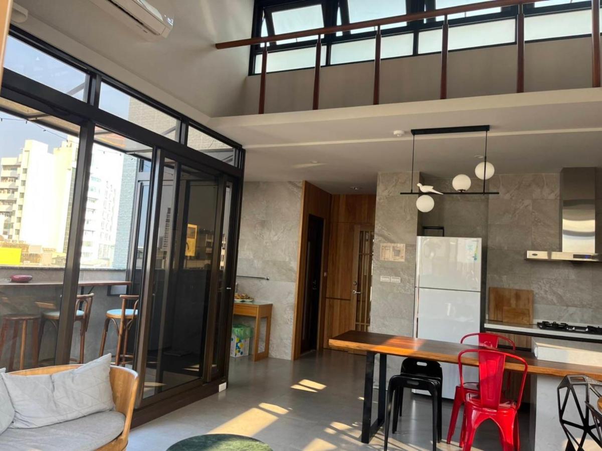 Fu'S House 52 Hotel Tainan Exterior photo